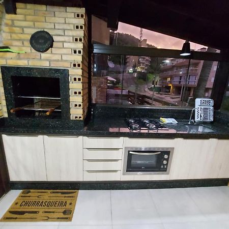 Apartamento 12 - Bombinhas - 200 Metros Da Praia Luaran gambar