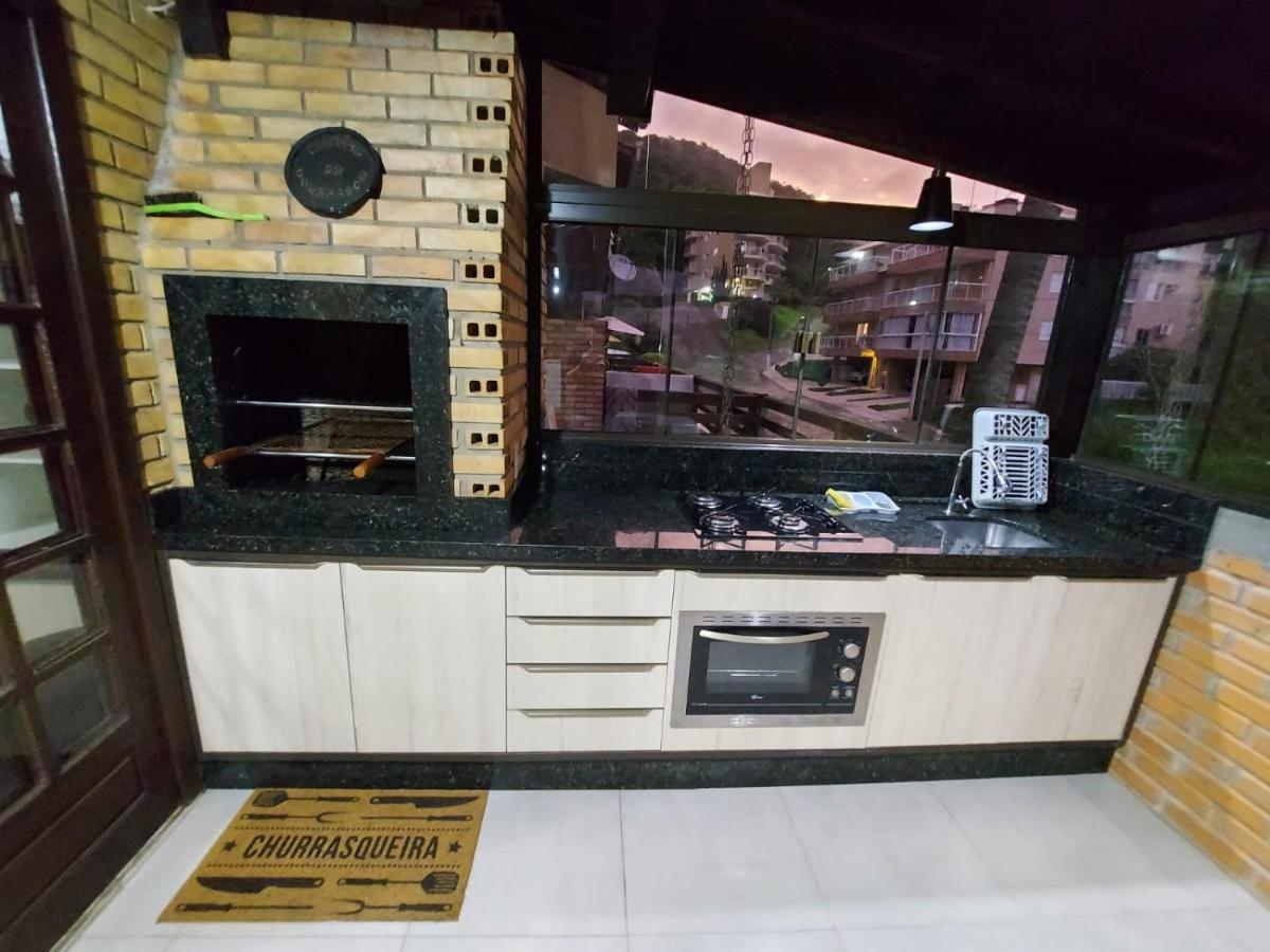 Apartamento 12 - Bombinhas - 200 Metros Da Praia Luaran gambar
