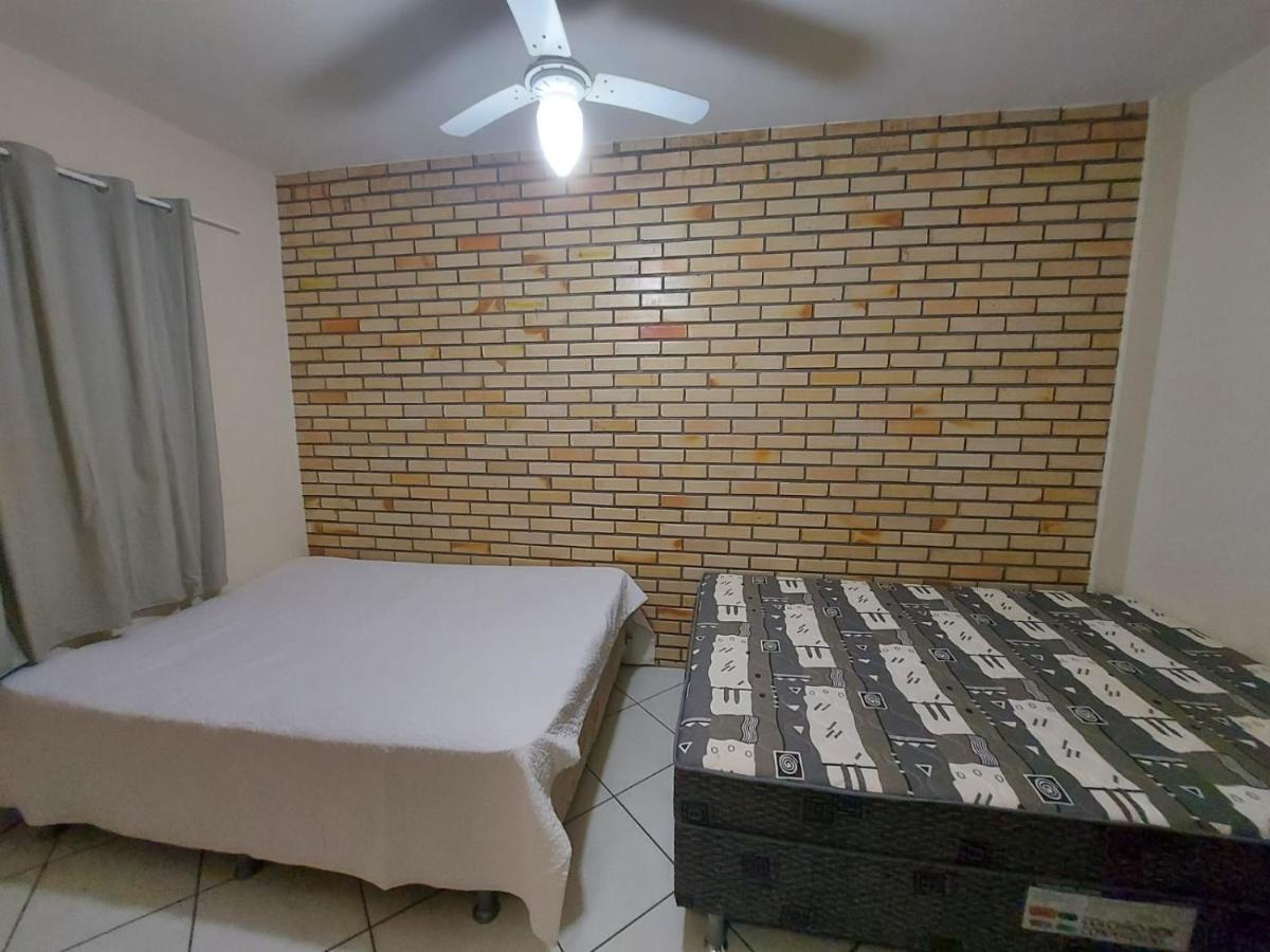 Apartamento 12 - Bombinhas - 200 Metros Da Praia Luaran gambar