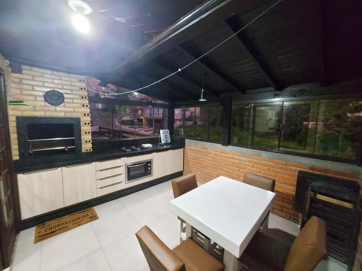 Apartamento 12 - Bombinhas - 200 Metros Da Praia Luaran gambar