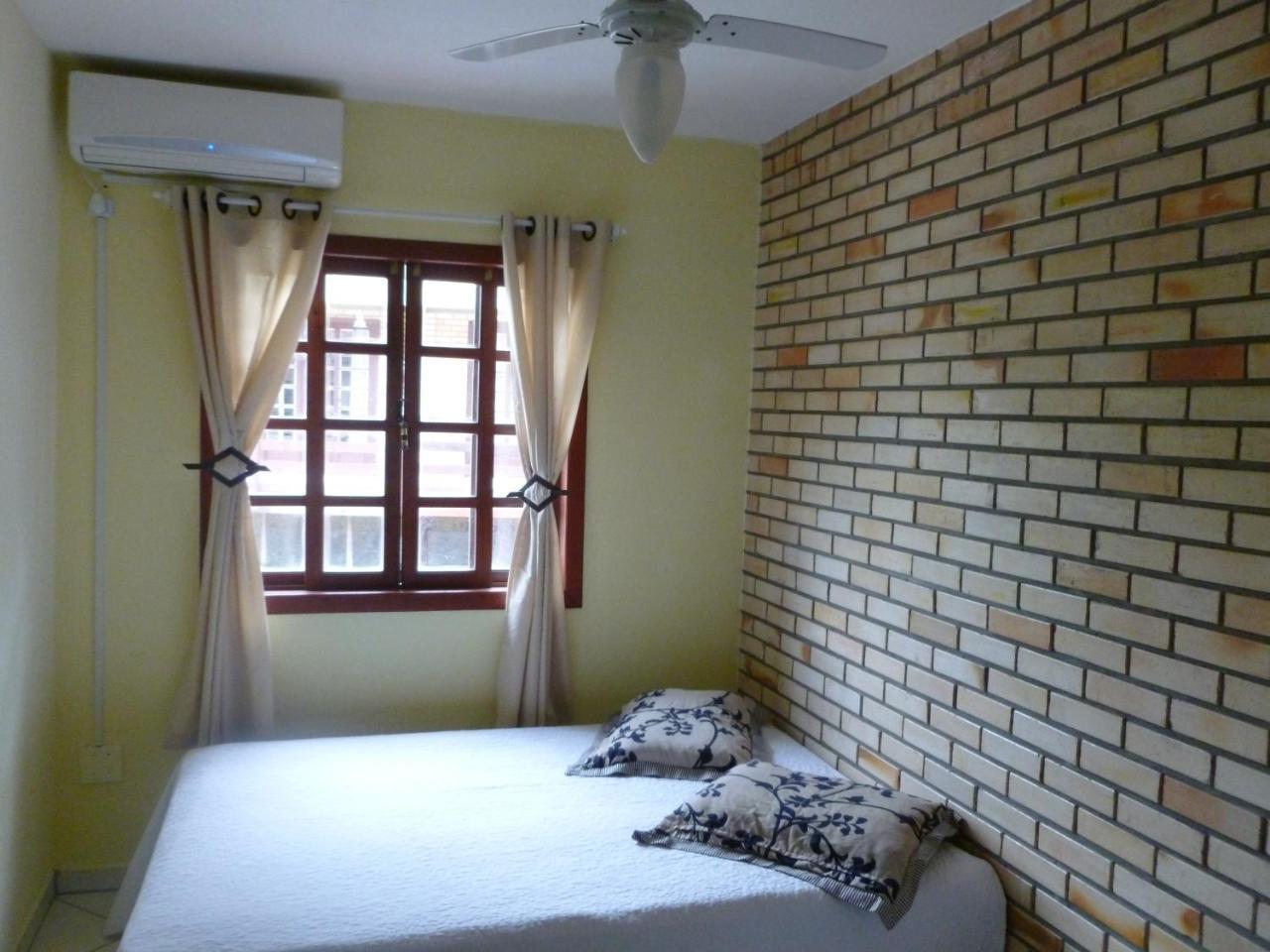 Apartamento 12 - Bombinhas - 200 Metros Da Praia Luaran gambar